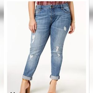 KUT from the Kloth Katy Boyfriend Distressed Jeans Plus 24W